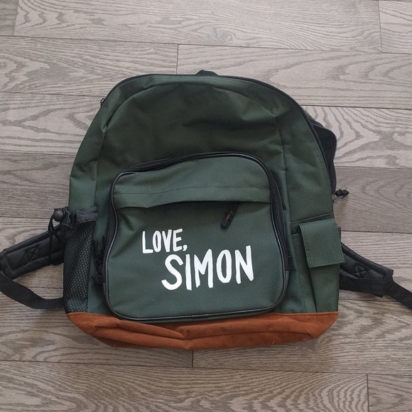 Nice back backpack 🌸🍀🌸 - Picture 2 of 8